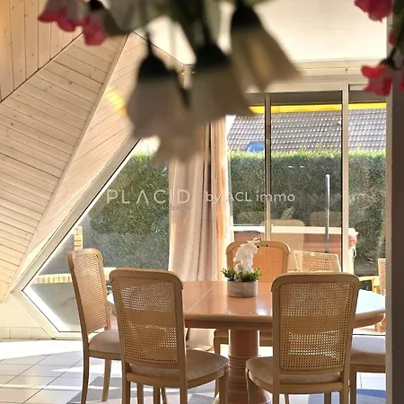Penzion Valia - 10 Pers. - Piscine - Jacuzzi 3*